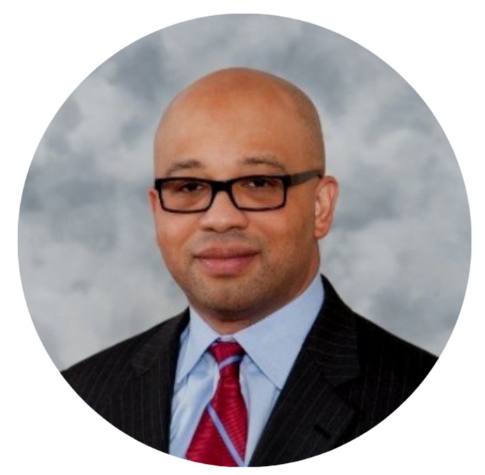 https://www.thrivescholars.org/wp-content/uploads/2022/08/Todd-Giles.jpg