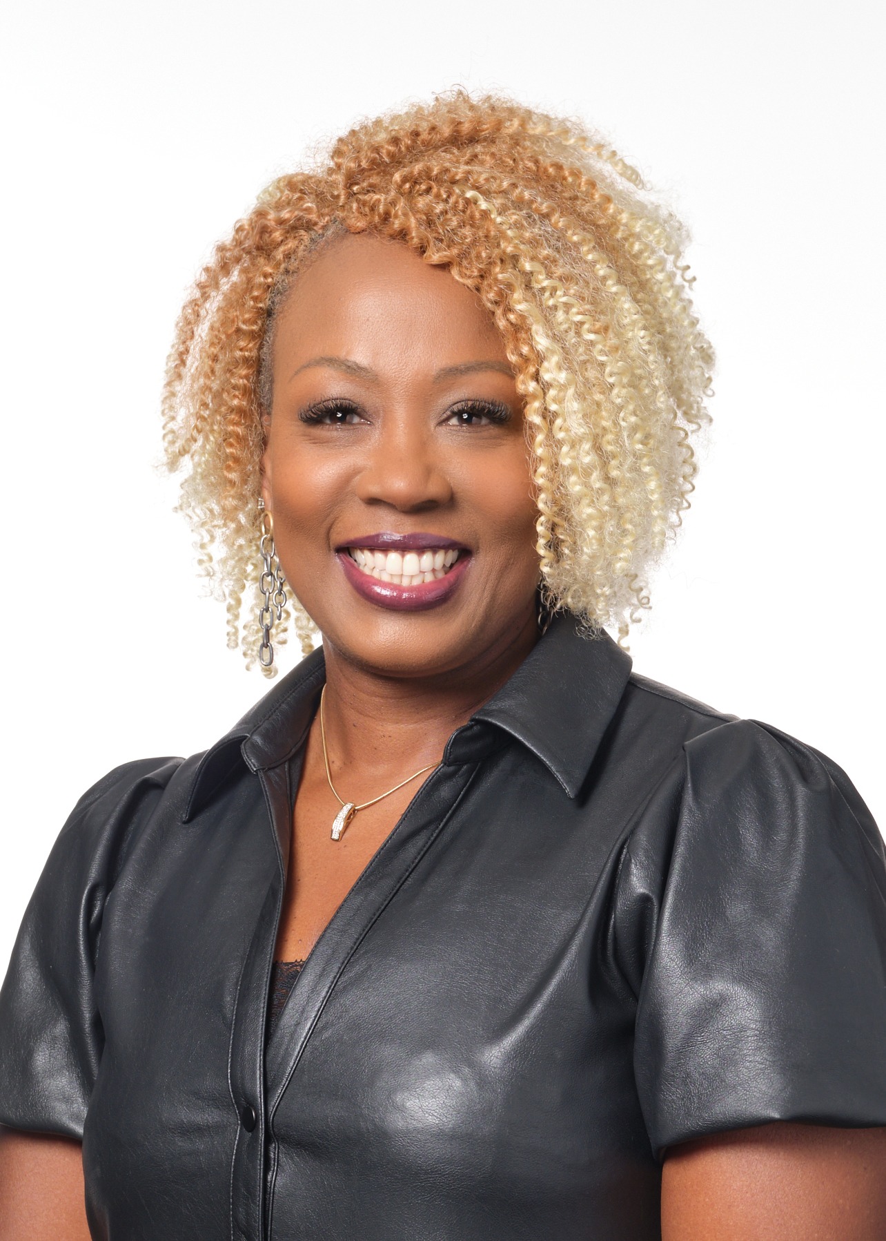 https://www.thrivescholars.org/wp-content/uploads/2025/04/Dawn-Beatty.jpg