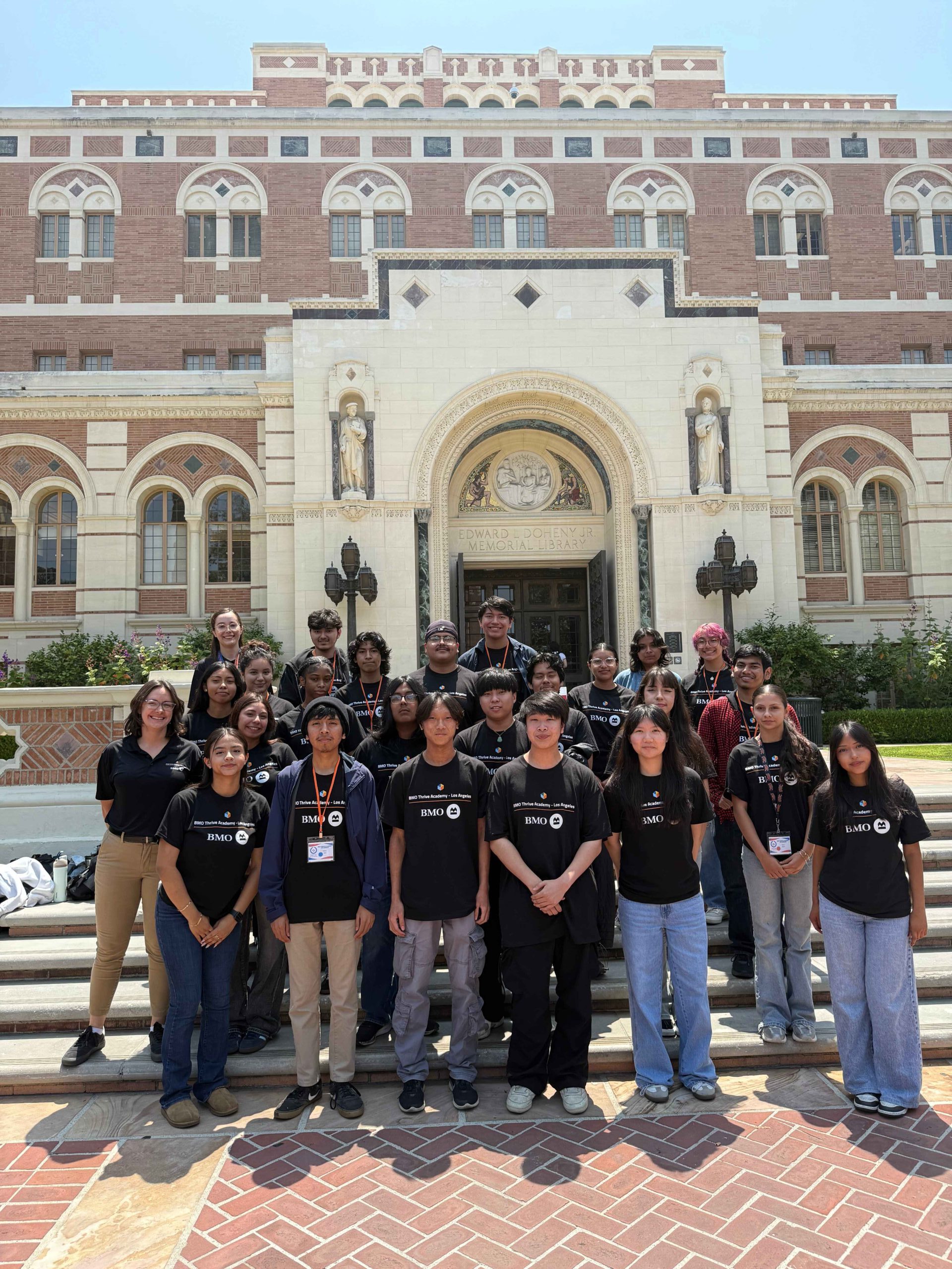 BMO Los Angeles Thrive Scholars group photo